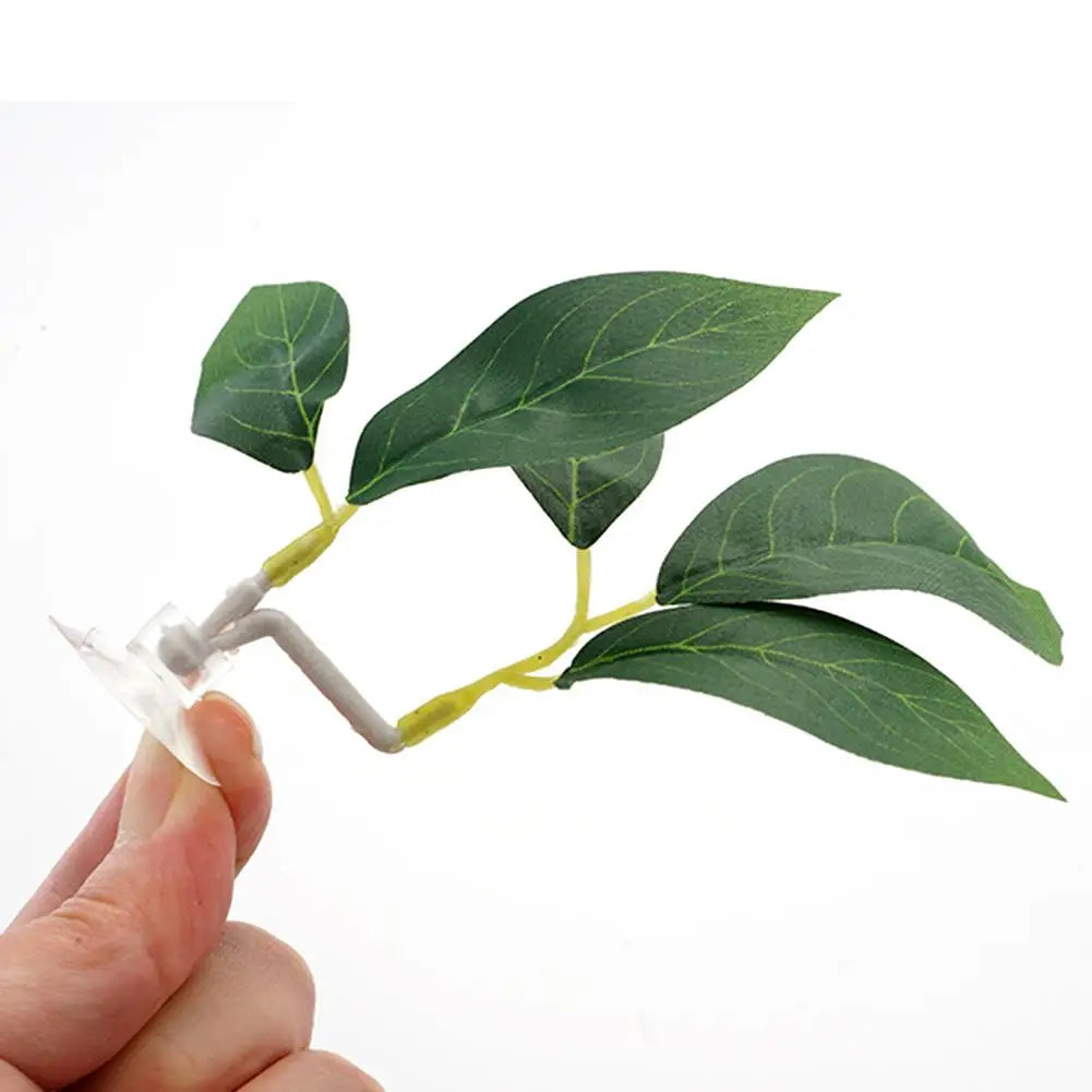 New Fish Tank Simulation Leaf Fighting Fish Resting Laying Eggs Ornamental