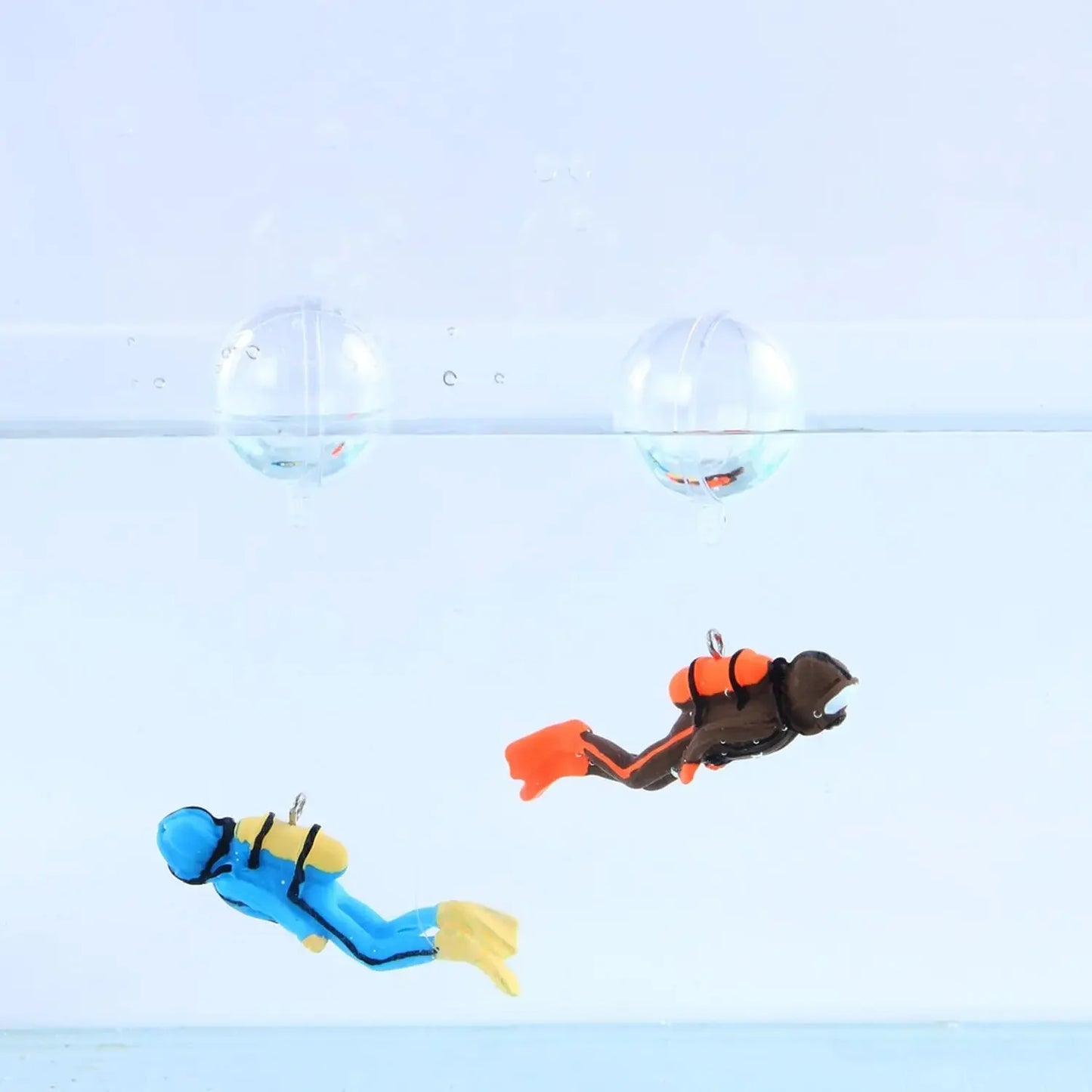 Aquanaut Fish Tank Floating Aquarium Decoration