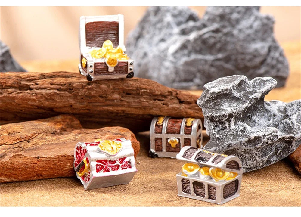 Mini Aquarium Ornament Simulation Treasure Chest Box Antique Resin Fish Tank Landscape