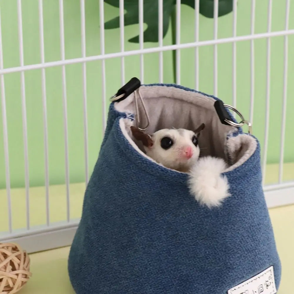 Opening Winter Sugar Glider Pouch Cloth/Plush Soft Squirrel Bed Cage with Hook Comfortable