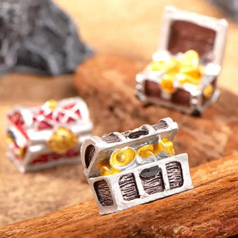 Mini Aquarium Ornament Simulation Treasure Chest Box Antique Resin Fish Tank Landscape