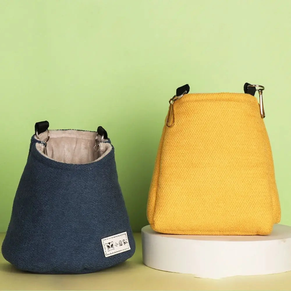 Opening Winter Sugar Glider Pouch Cloth/Plush Soft Squirrel Bed Cage with Hook Comfortable