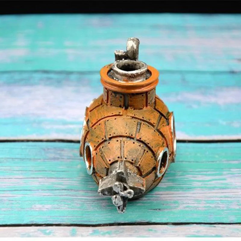Resin Submarine Ornaments Fish Shrimp Shelter Cave