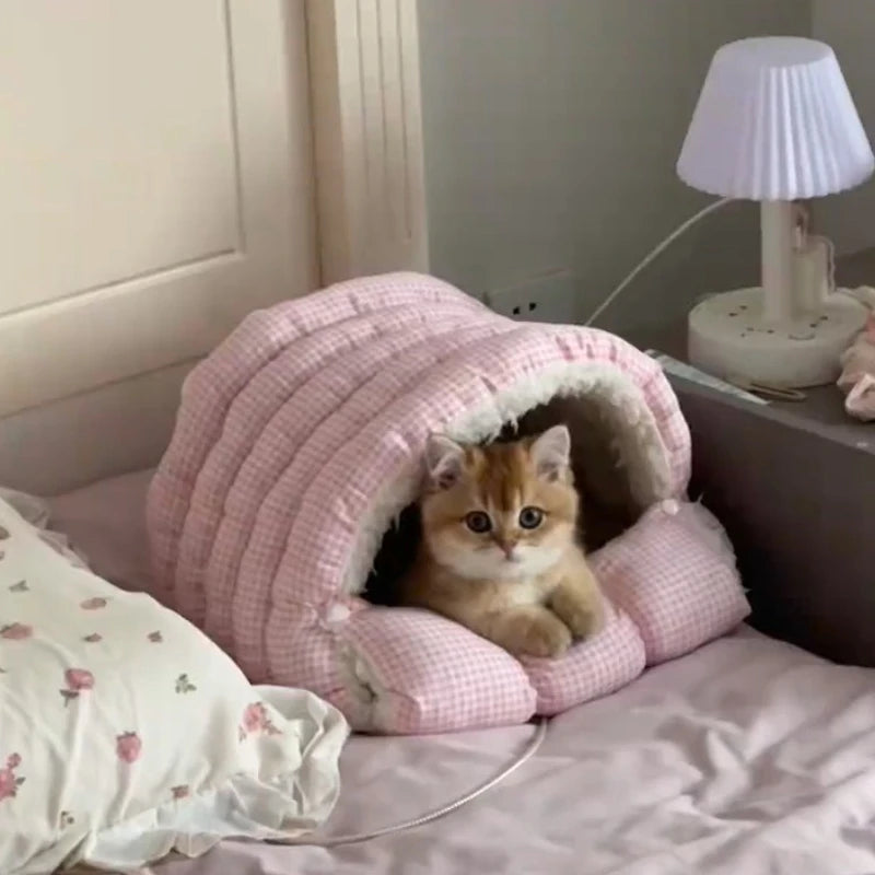 Winter Cat & Dog House – Closed Warm Plush Bed with Detachable Plaid Cover