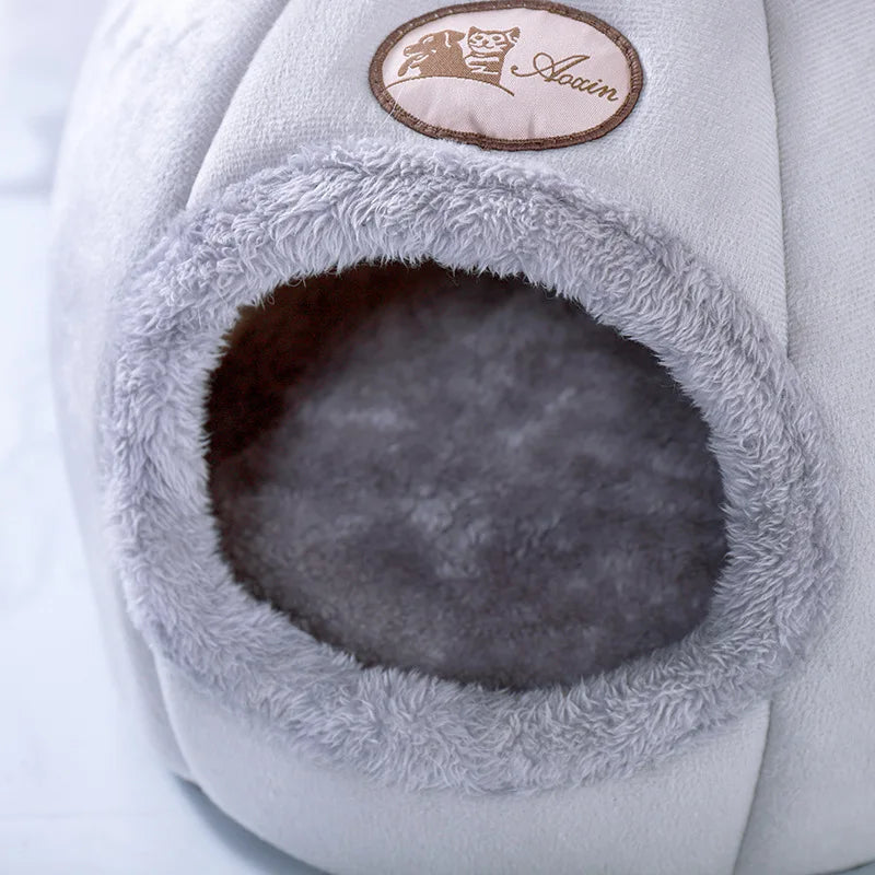 Cozy Winter Cat & Small Dog Bed – Indoor Cave, Tent & Basket for Pets