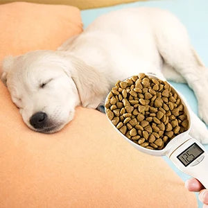 Digital Pet Food Measuring Scoop – LED Dog & Cat Food Scale