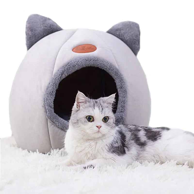 Cozy Winter Cat & Small Dog Bed – Indoor Cave, Tent & Basket for Pets