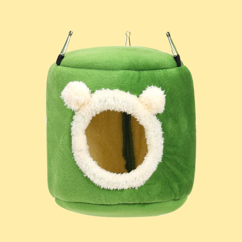 Warm Parrot Nest with Hooks – Winter Comfort Warmer for Large Bird Cages