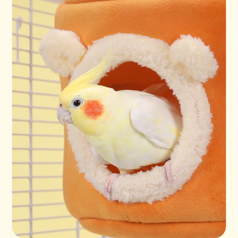 Warm Parrot Nest with Hooks – Winter Comfort Warmer for Large Bird Cages