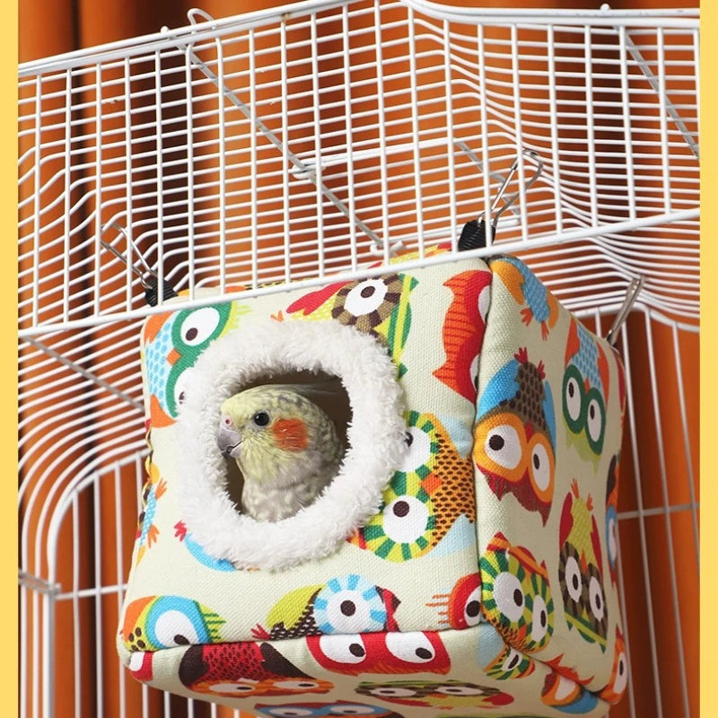 Winter Bird Bed – Arctic Velvet Warm Mat with Stable Hooks for Cages & Windows