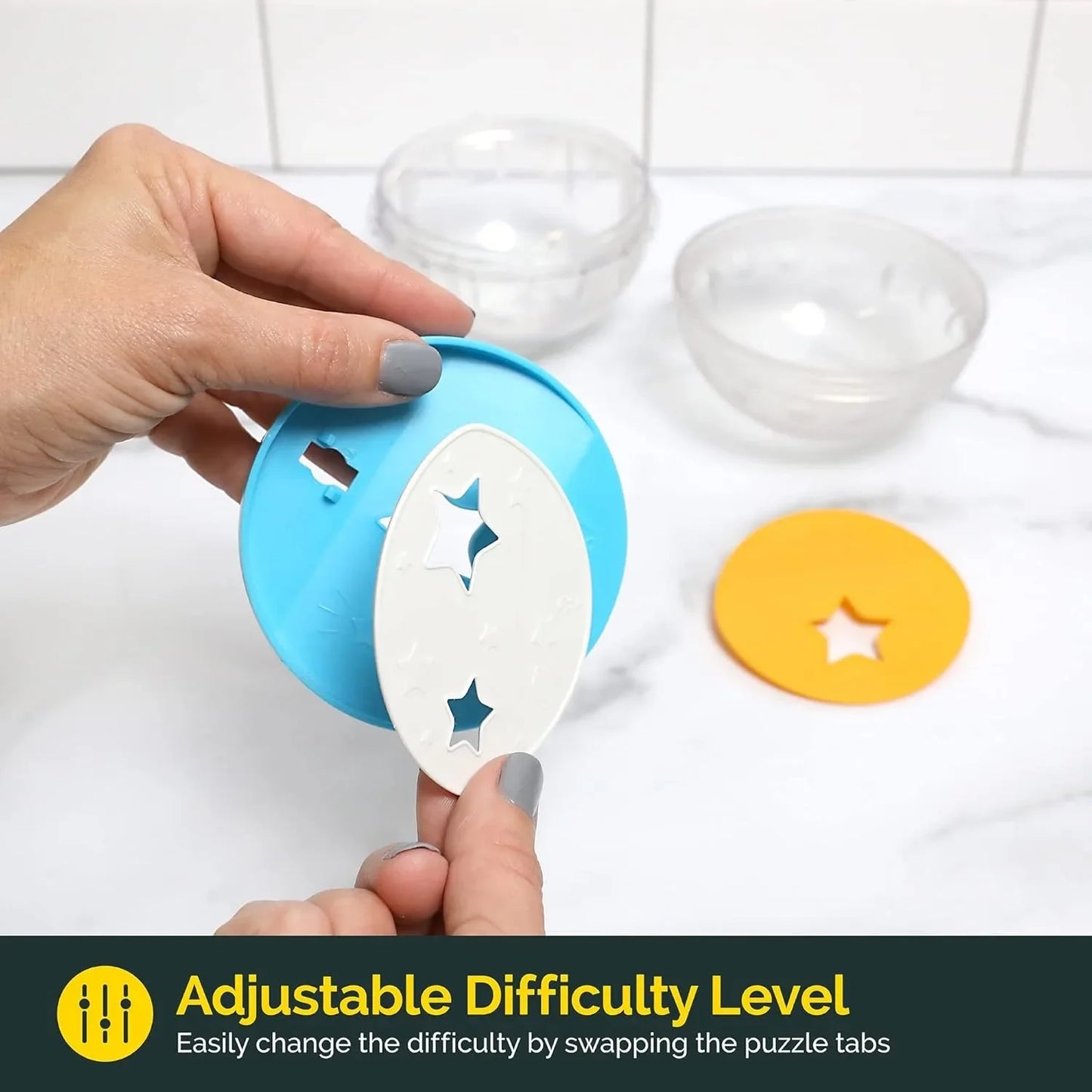 IQ Treat Ball – Interactive Slow Feeder & Treat Dispenser for Dogs & Cats